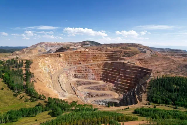Mine plan preparation and mining technical consultancy